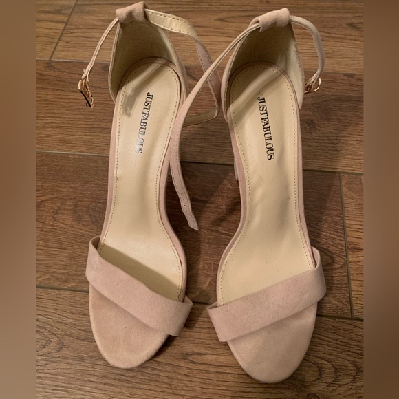 Blush Heels - Picture 6 of 8